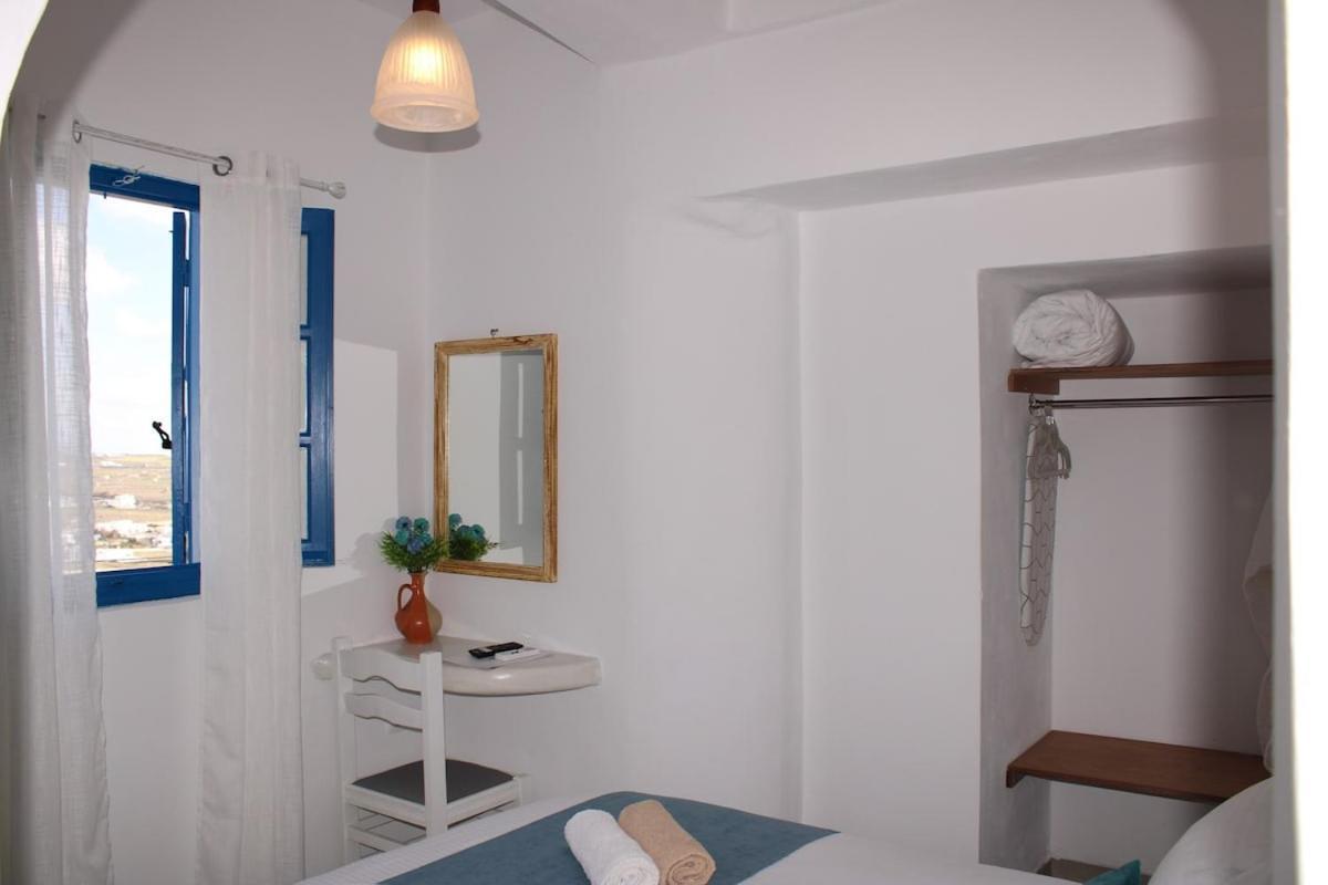 Villa Solasta #2 With Jacuzzi In Santorini Akrotírion Esterno foto