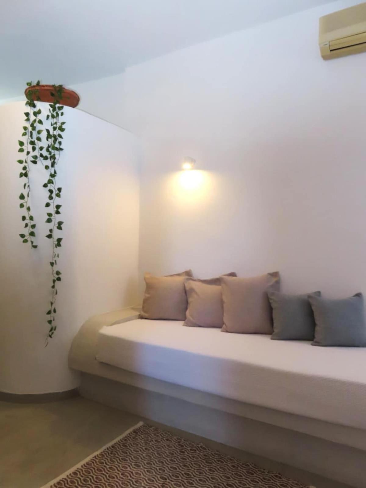 Villa Solasta #2 With Jacuzzi In Santorini Akrotírion Esterno foto